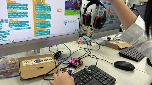 (圖)地球的SOS -  用AI與Quno守護地球